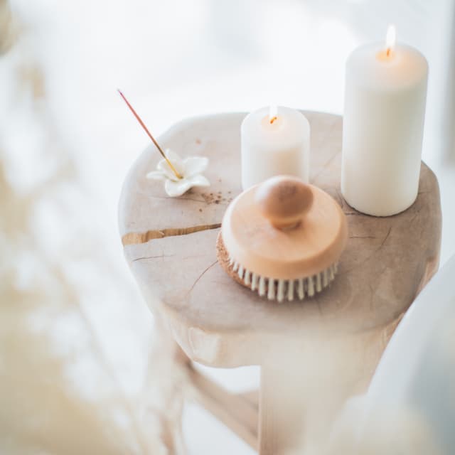 Relax   (3) 1 hour massages at Integrative Health Center in Madison, WI